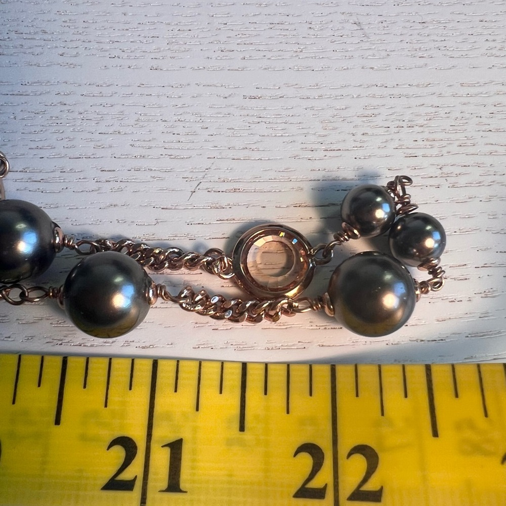 Henri Bendel Elegant Rose Gold and Crystal  Beaded Necklace - Picture 9 of 9